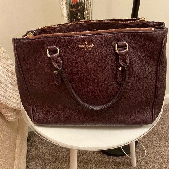 kate spade Handbags - Kate Spade Burgundy Bag